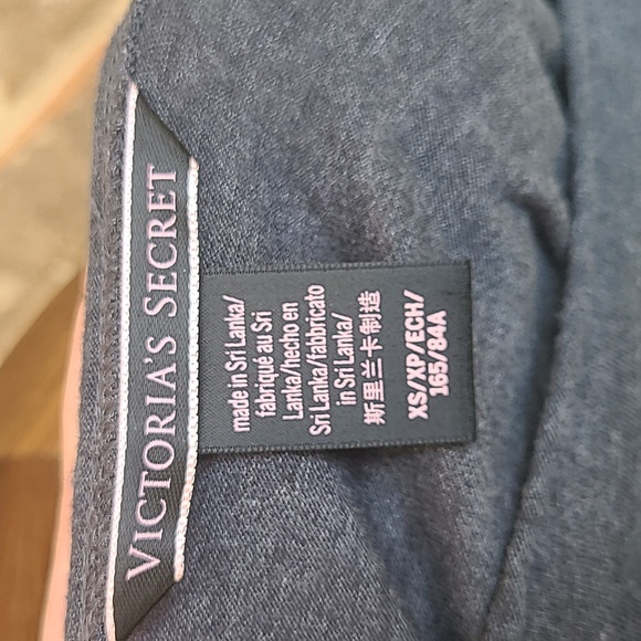 Victoria's Secret Bombshell Grey and Pink Glittery Long Sleeve Top XS - Picture 8 of 9